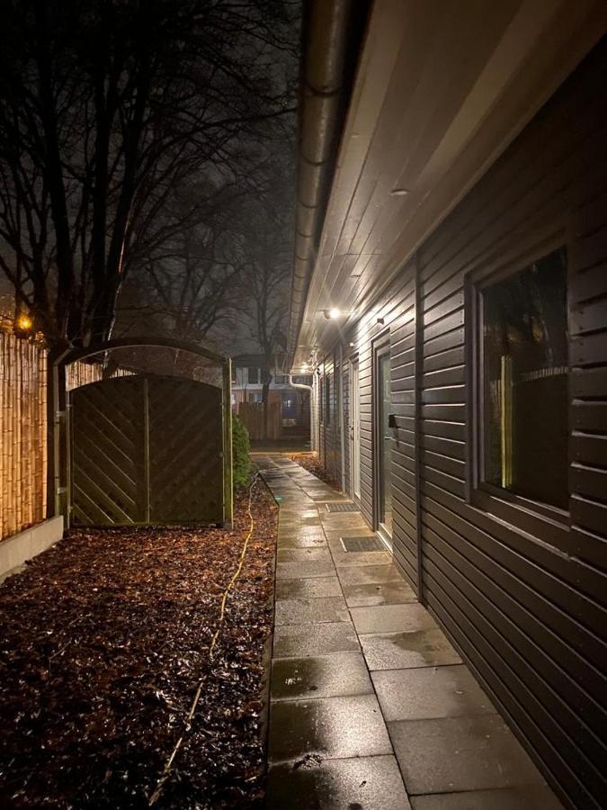 Ado Pension Wedel Bagian luar foto